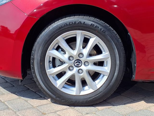 Used 2016 MAZDA MAZDA3 i Sport w/ Preferred Equipment Package FWD image 9