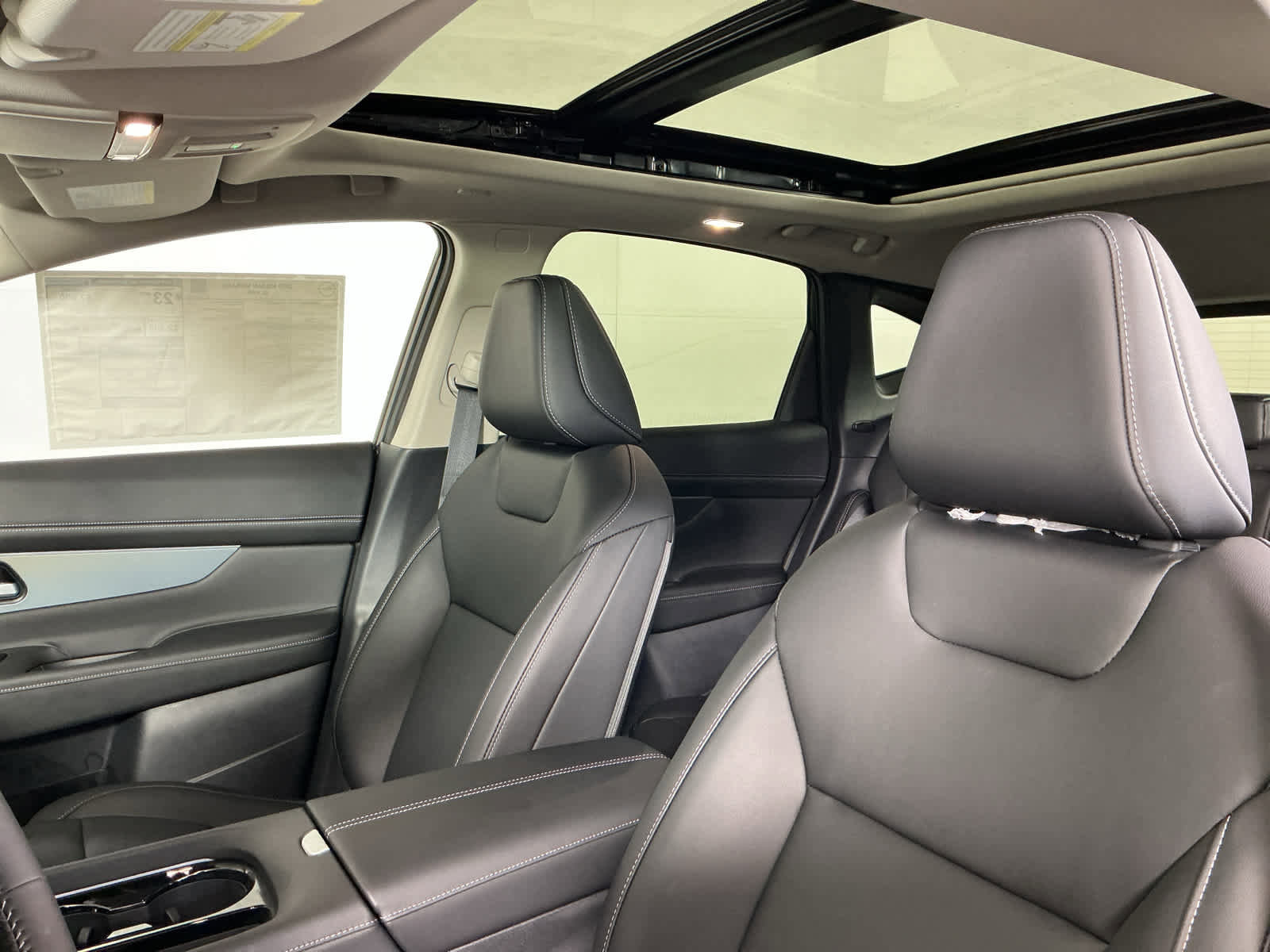 New 2025 Nissan Murano SL image 13