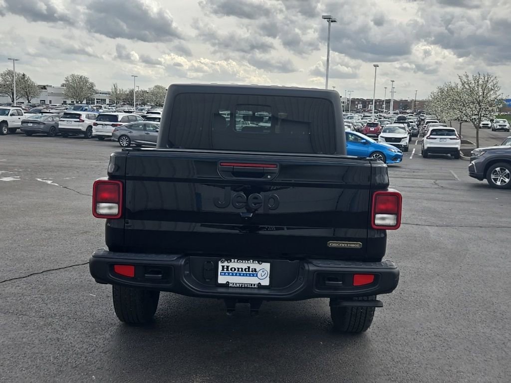 Used 2023 Jeep Gladiator Sport AWD/4WD image 6