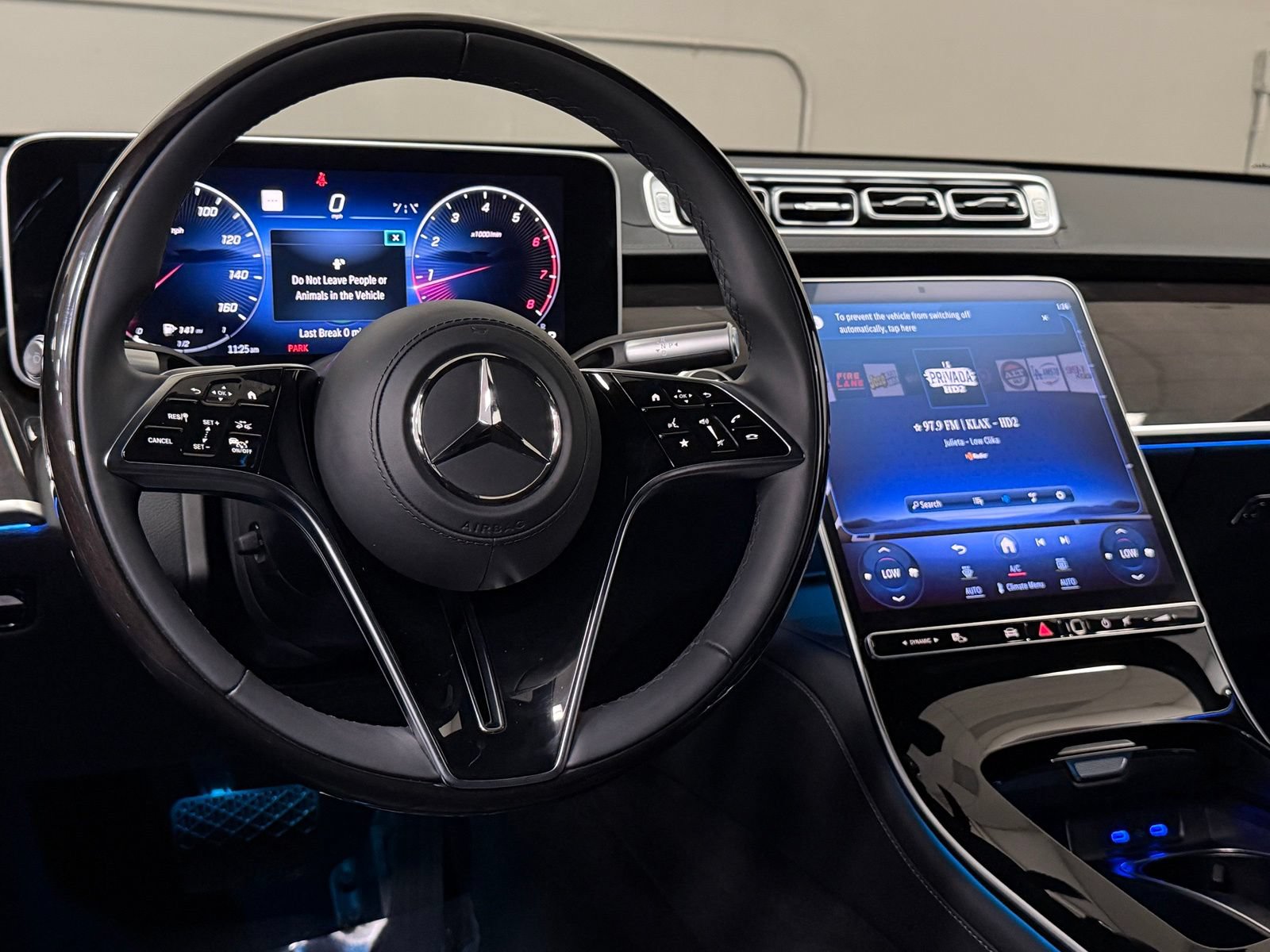 Certified 2026 Mercedes-Benz S 500 4MATIC image 37