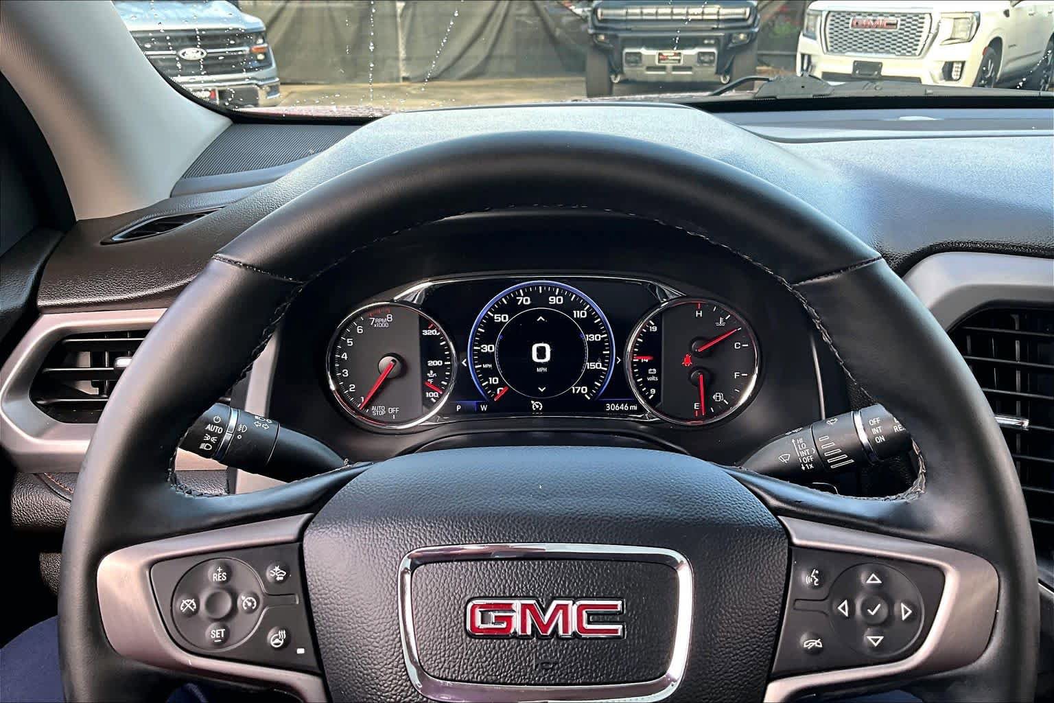 Used 2023 GMC Acadia AT4 w/ Technology Package AWD/4WD image 26