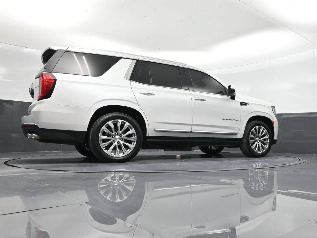 Used 2024 GMC Yukon Denali w/ Denali Reserve Package AWD/4WD image 56