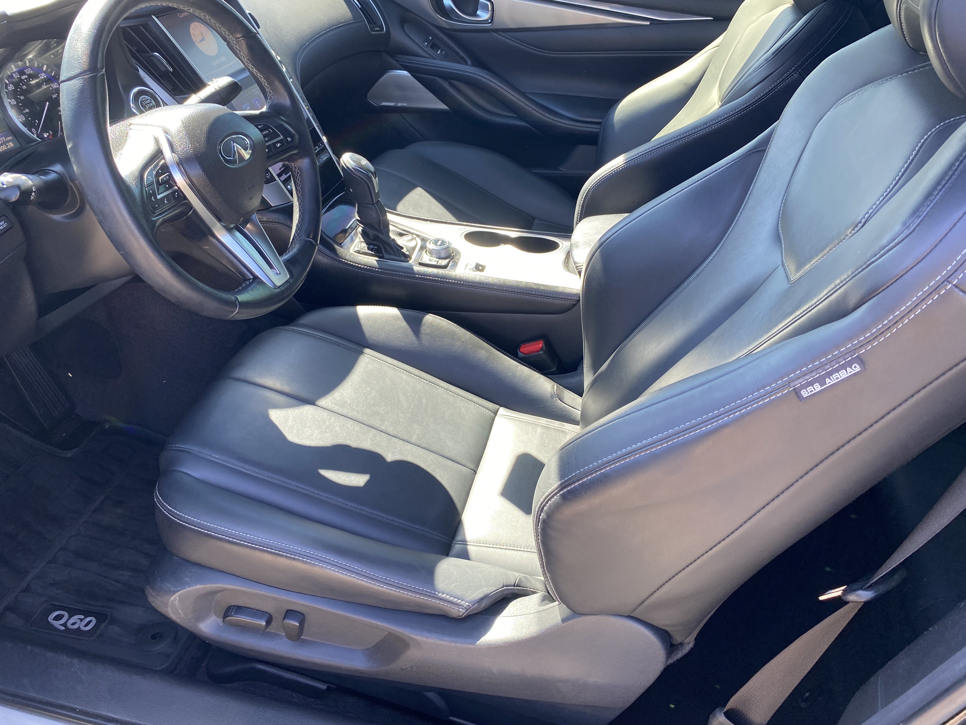 Used 2019 INFINITI Q60 3.0t Luxe RWD image 13