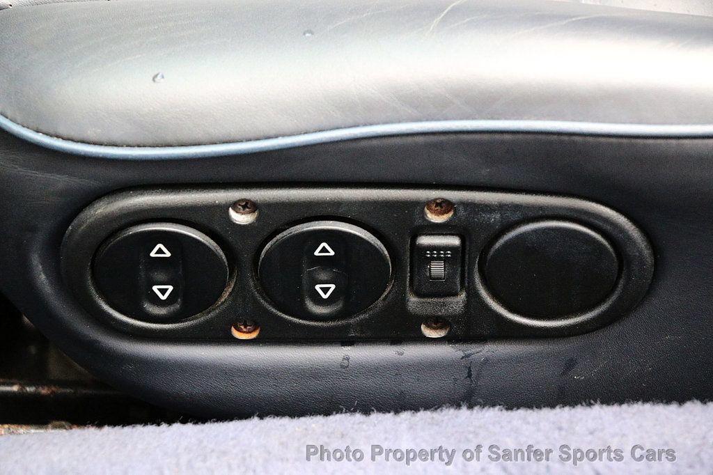 Used 1991 Porsche 911 Carrera image 26