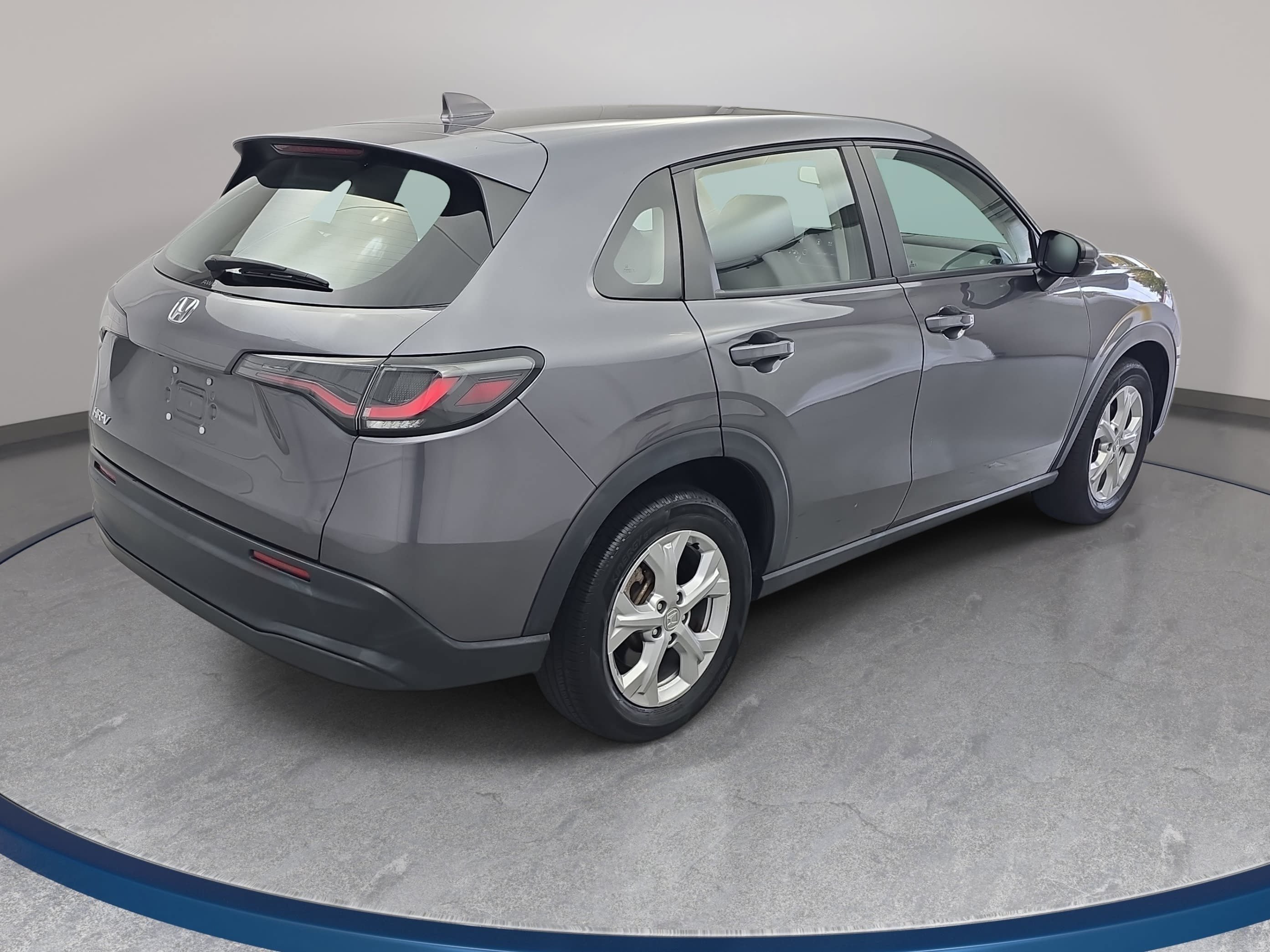 Used 2024 Honda HR-V LX image 5