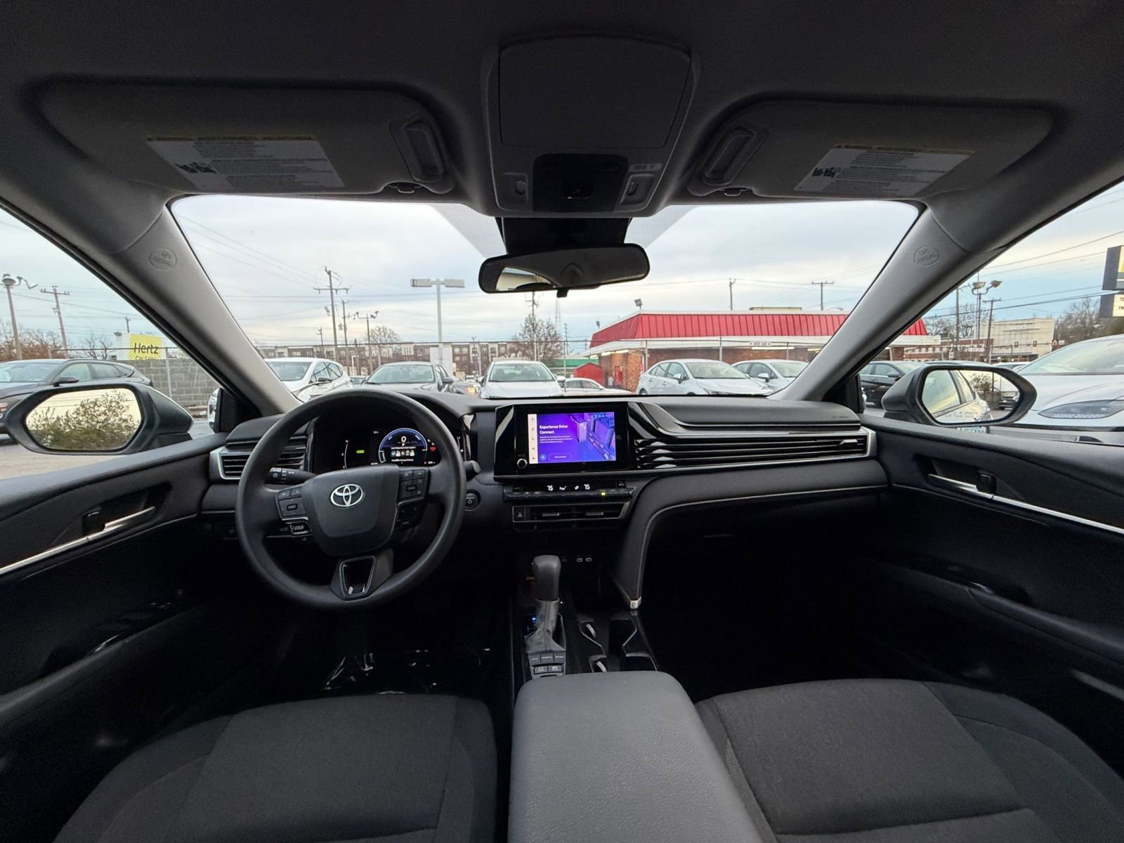 Used 2025 Toyota Camry LE image 32