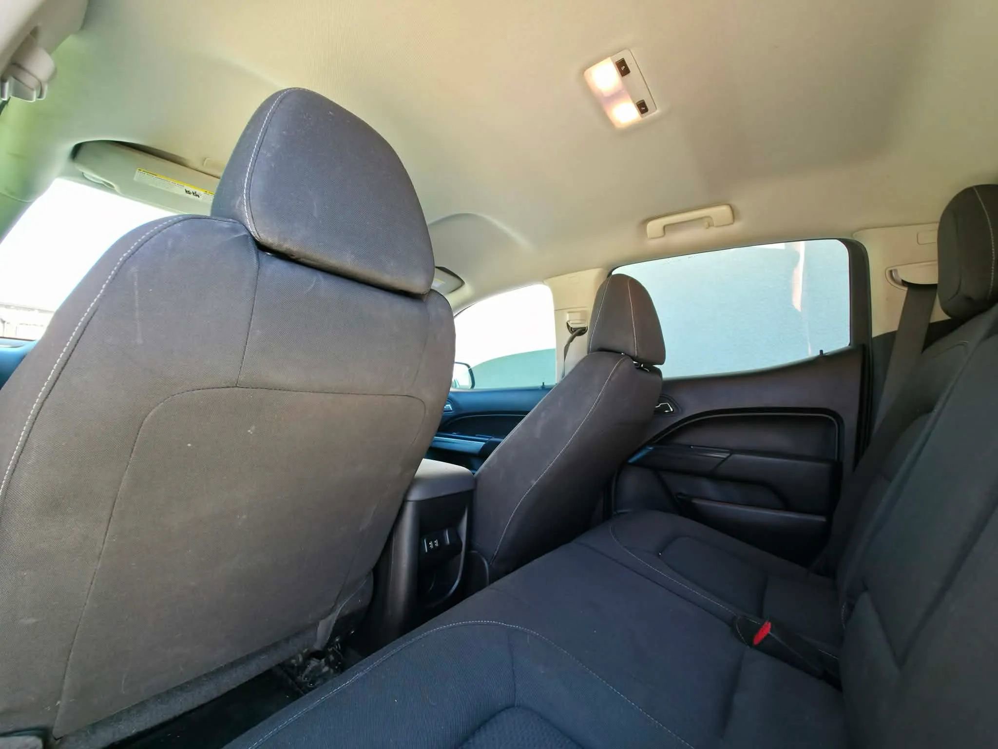 Used 2016 Chevrolet Colorado LT w/ LT Convenience Package AWD/4WD image 12