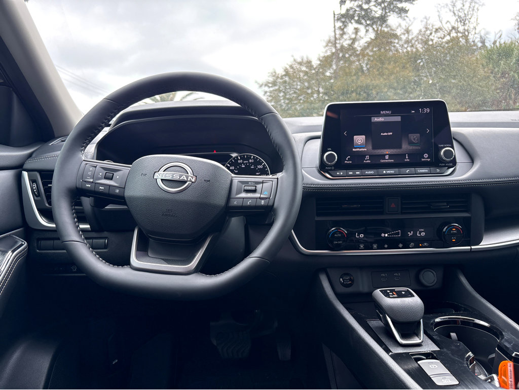 New 2026 Nissan Rogue SV image 15