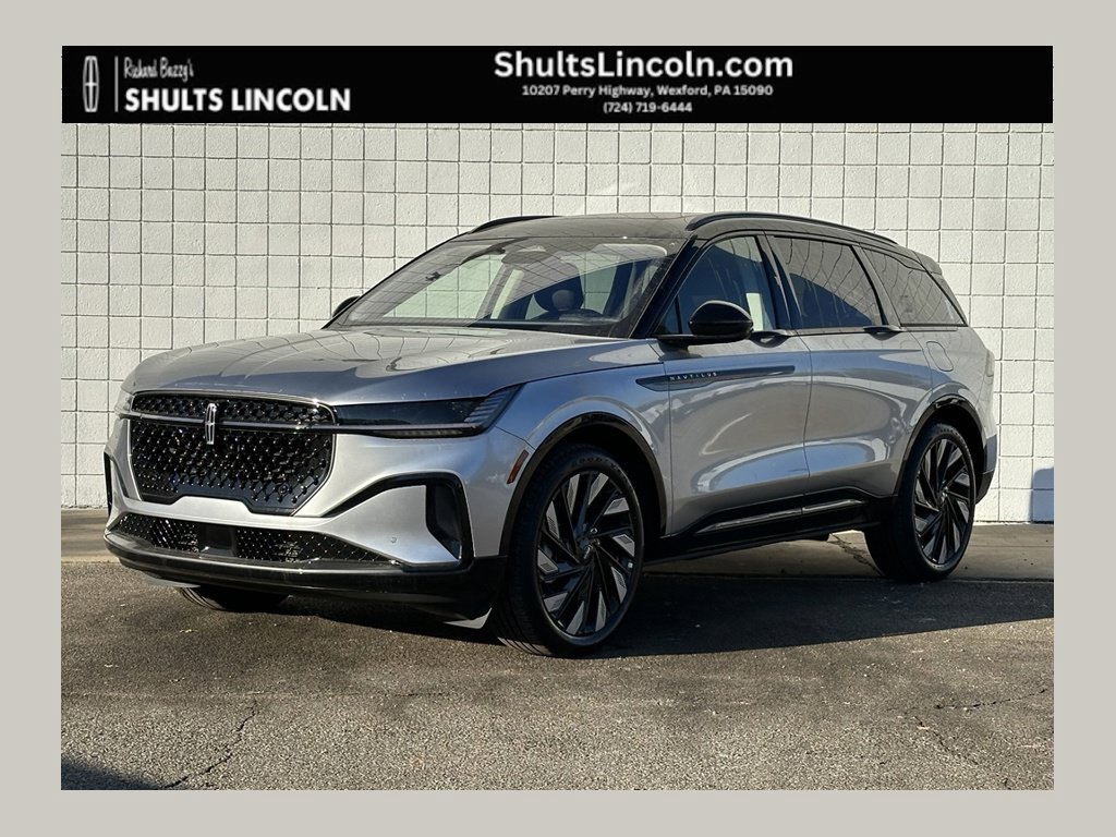 New 2026 Lincoln Nautilus Reserve w/ Jet Appearance Package