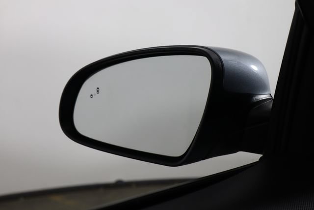Used 2021 Hyundai Kona Limited FWD image 35