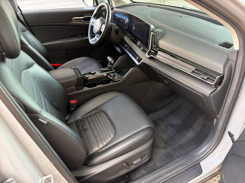 Used 2024 Kia Sportage SX image 28