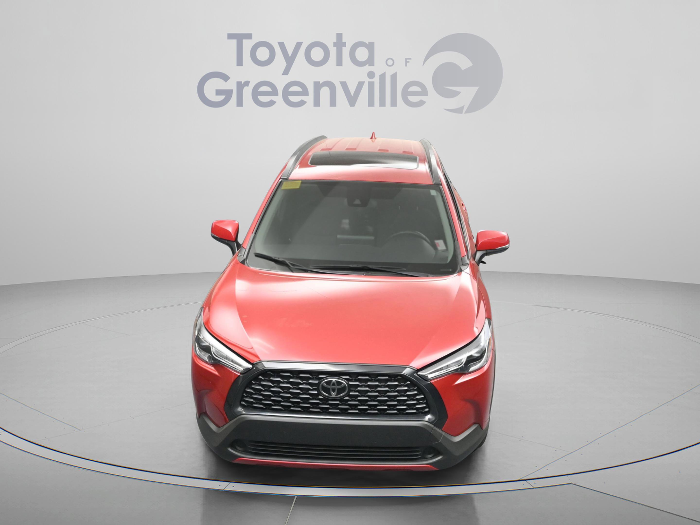 Used 2022 Toyota Corolla Cross LE w/ Moonroof Package image 22