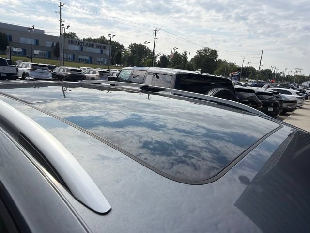 Used 2024 Volkswagen Tiguan Wolfsburg Edition w/ Panoramic Sunroof Package AWD/4WD image 4