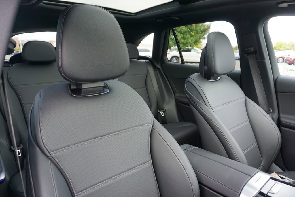 New 2026 Mercedes-Benz GLC 300 4MATIC image 68