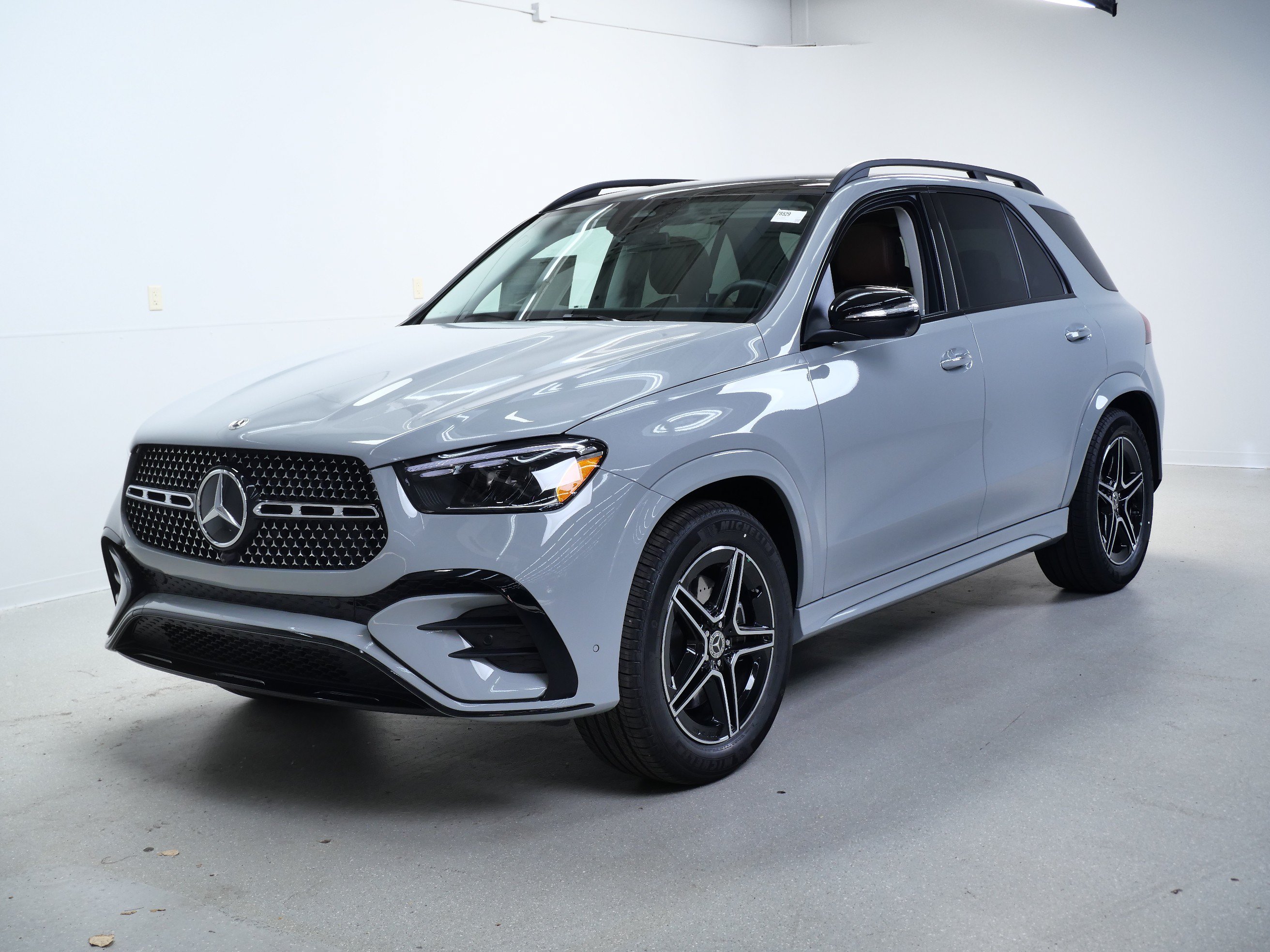 New 2026 Mercedes-Benz GLE 350 4MATIC image 4