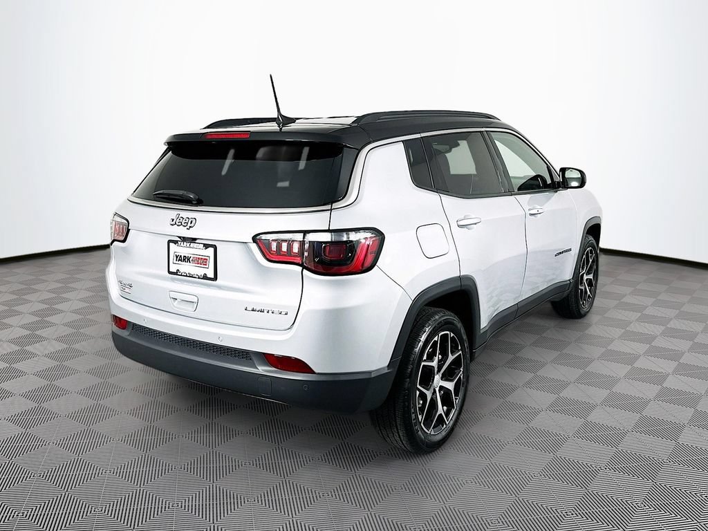 Certified 2024 Jeep Compass Limited AWD/4WD image 11