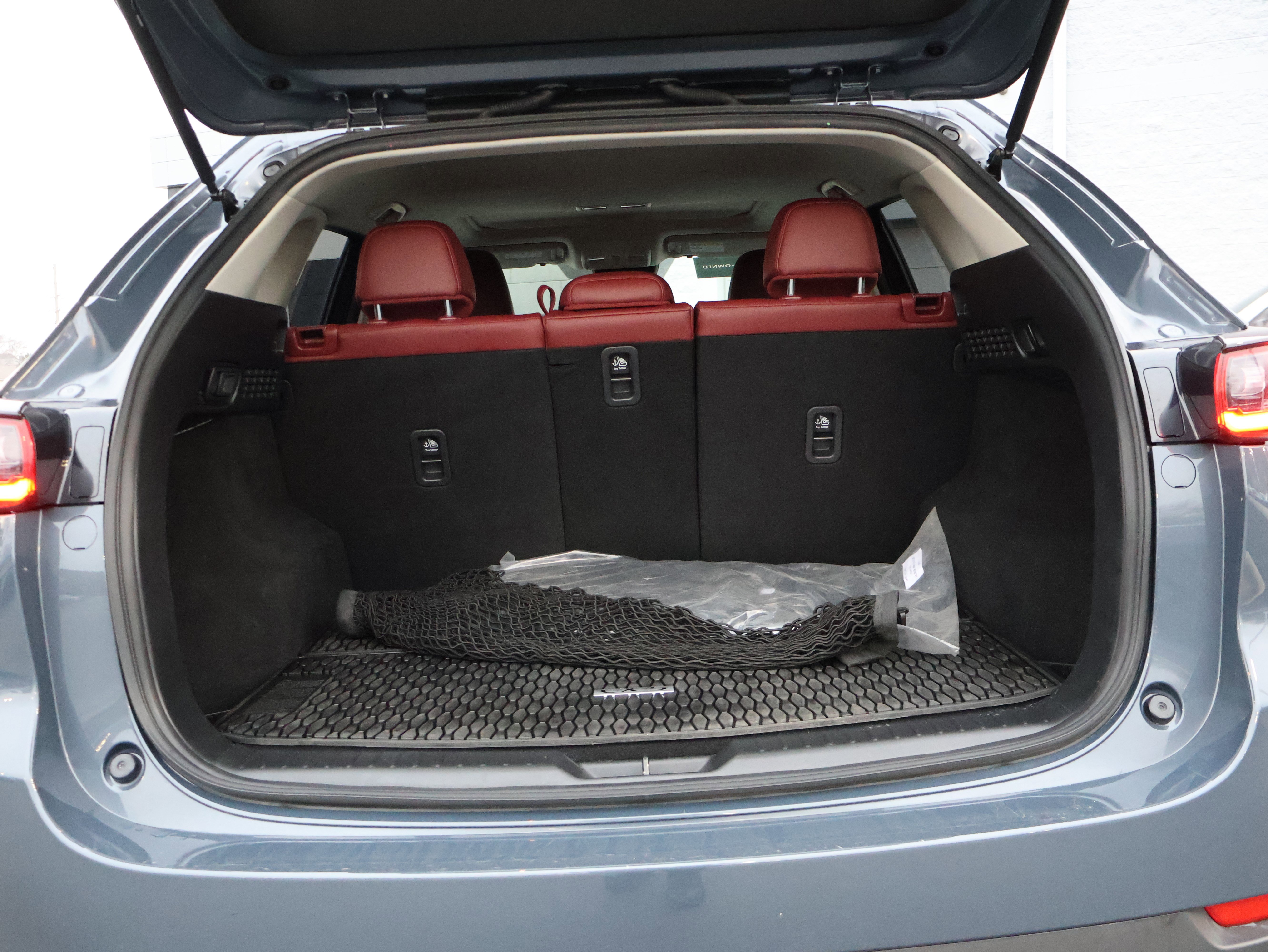 Certified 2023 MAZDA CX-5 Carbon Edition image 19