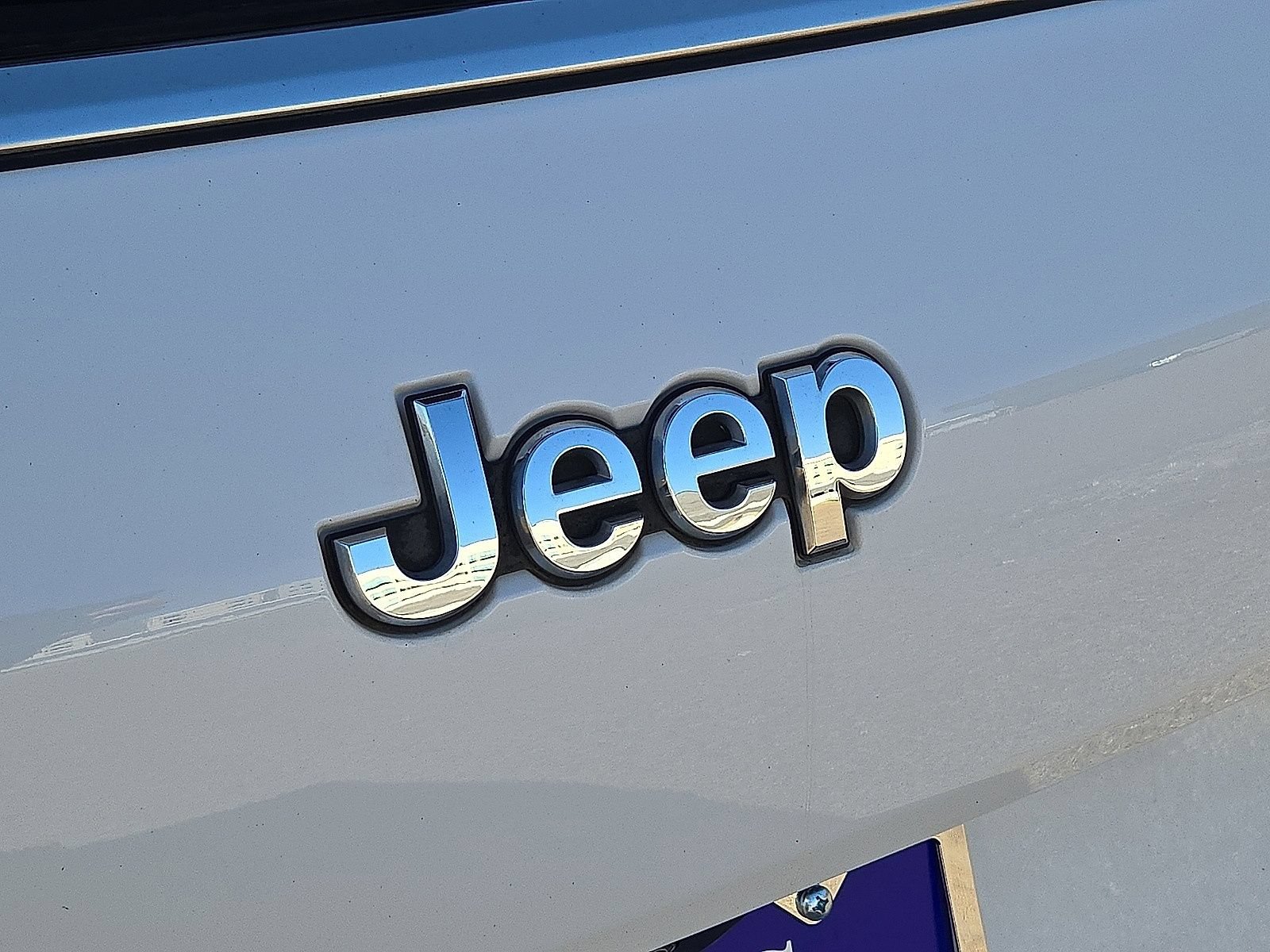 Used 2023 Jeep Grand Cherokee L Limited AWD/4WD image 12