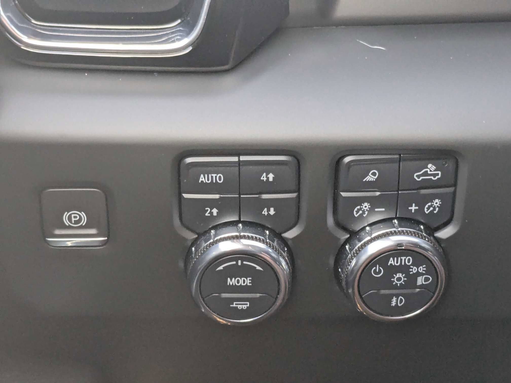 Used 2024 GMC Sierra 1500 Denali w/ Denali Reserve Package AWD/4WD image 34