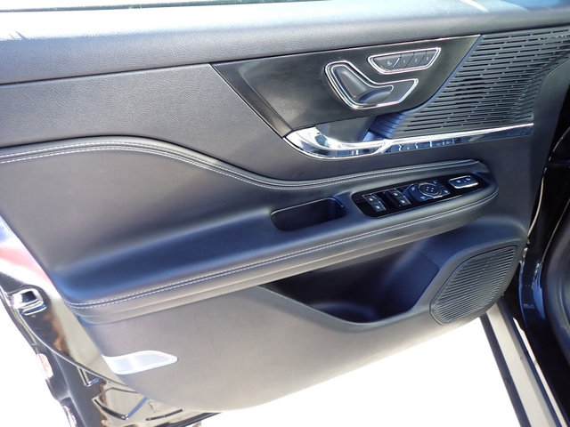 Certified 2022 Lincoln Corsair AWD w/ Premium Package image 19