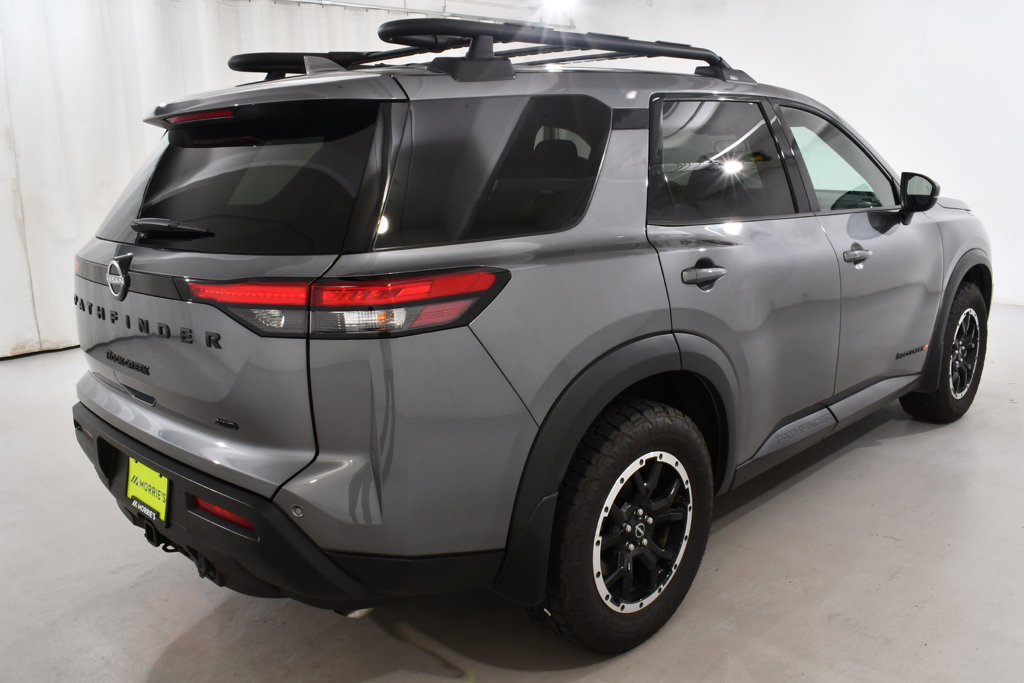Used 2025 Nissan Pathfinder Rock Creek AWD/4WD image 11
