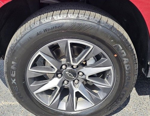 Used 2022 Chevrolet Tahoe Z71 w/ Luxury Package image 11