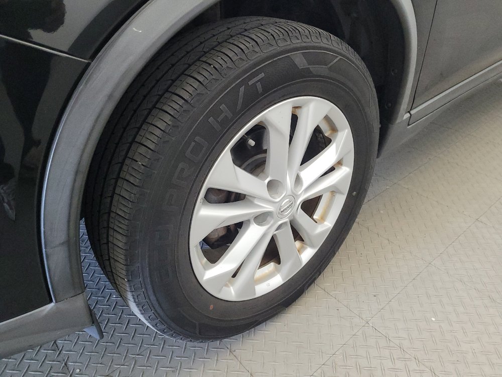 Used 2016 Nissan Rogue SV w/ SV Premium Package AWD/4WD image 31