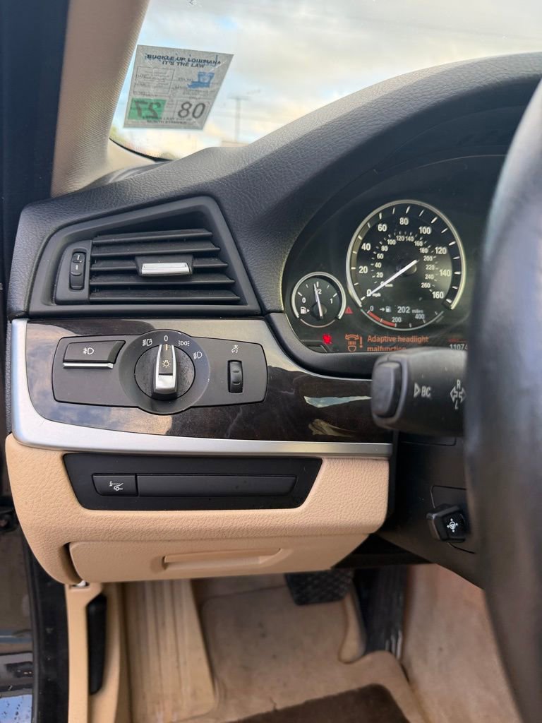 Used 2013 BMW 528i Sedan image 16