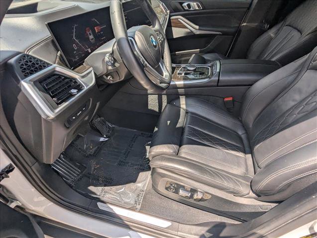 Used 2024 BMW X5 xDrive40i w/ Premium Package AWD/4WD image 17