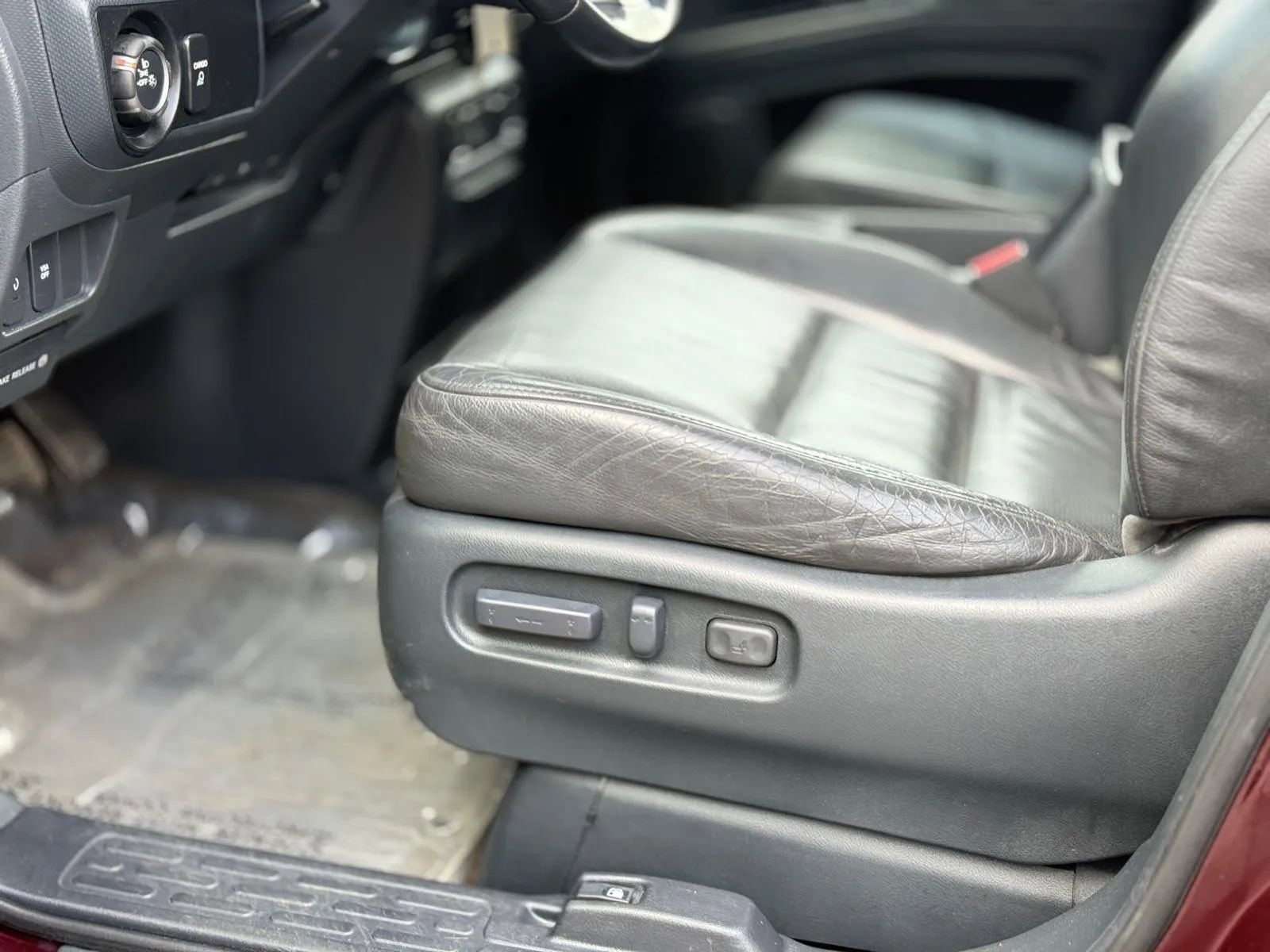 Used 2011 Honda Ridgeline RTL image 10