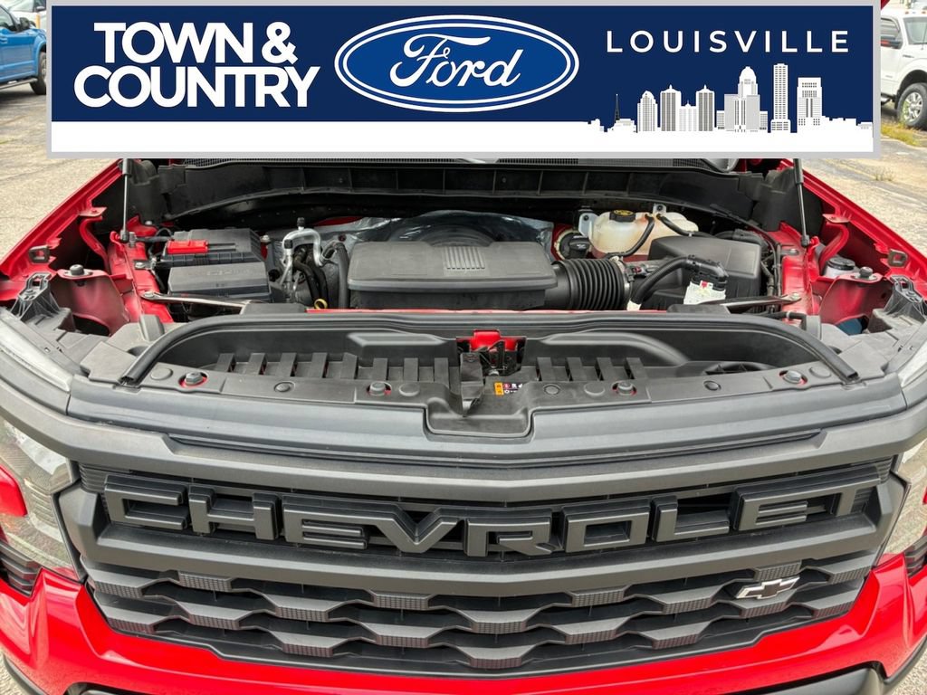 Used 2023 Chevrolet Silverado 1500 W/T w/ Z71 Off-Road Package AWD/4WD image 28