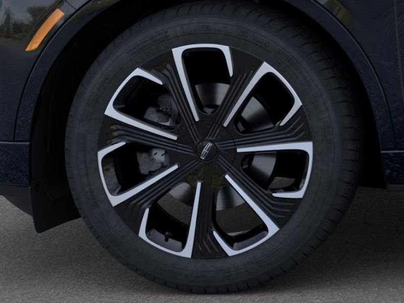 New 2026 Lincoln Nautilus Reserve AWD/4WD image 19
