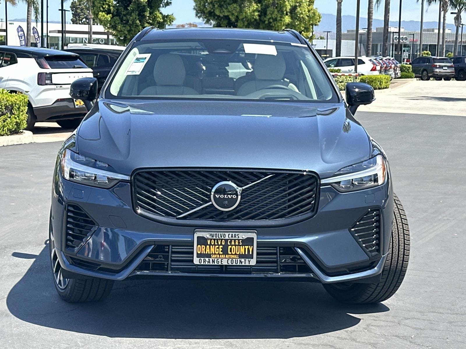 New 2026 Volvo XC60 T8 Ultra w/ Protection Package Premier AWD/4WD image 2