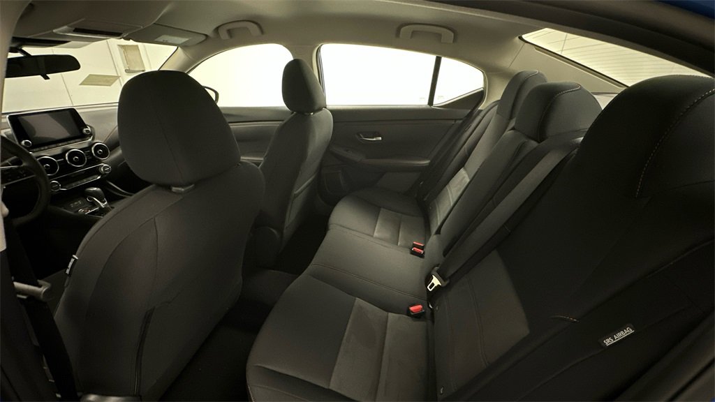 New 2025 Nissan Sentra SR w/ Midnight Edition image 10