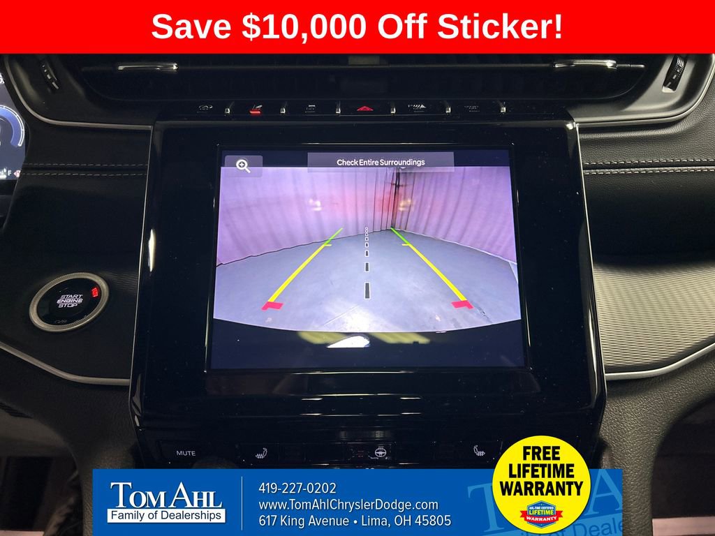 New 2025 Jeep Grand Cherokee L Altitude image 16