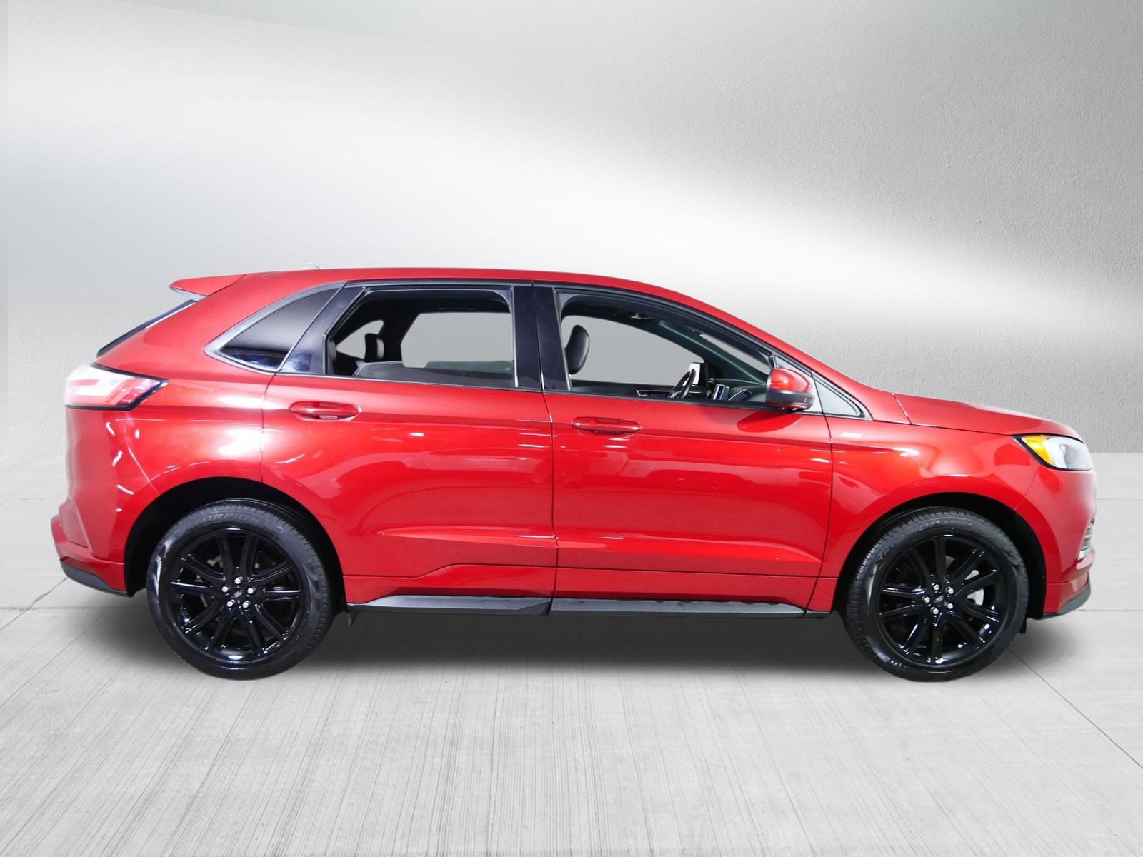 Used 2024 Ford Edge ST-Line AWD/4WD image 8