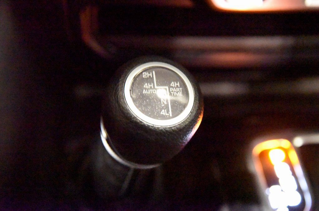 Used 2024 Jeep Wrangler Unlimited w/ Technology Group image 23