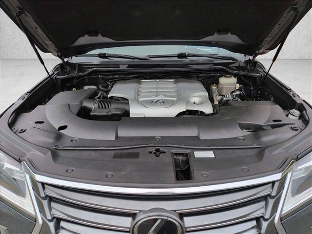Used 2018 Lexus LX 570 4WD w/ Luxury Package image 26