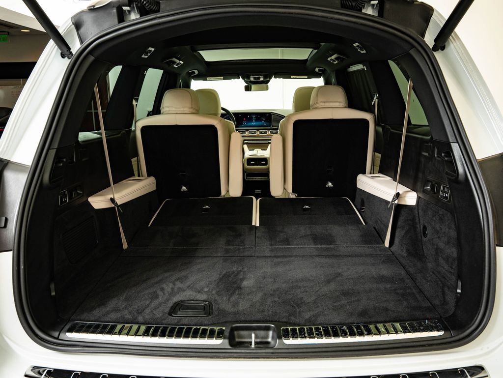 Used 2025 Mercedes-Benz GLS 450 4MATIC image 21