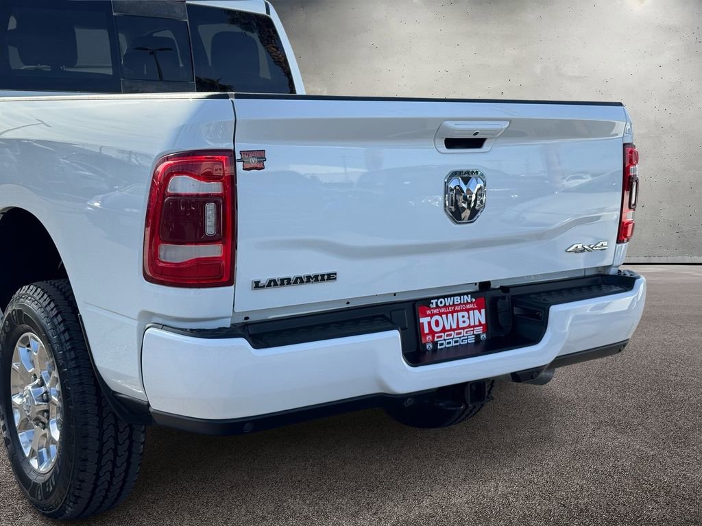 Used 2024 RAM 2500 Laramie AWD/4WD image 3
