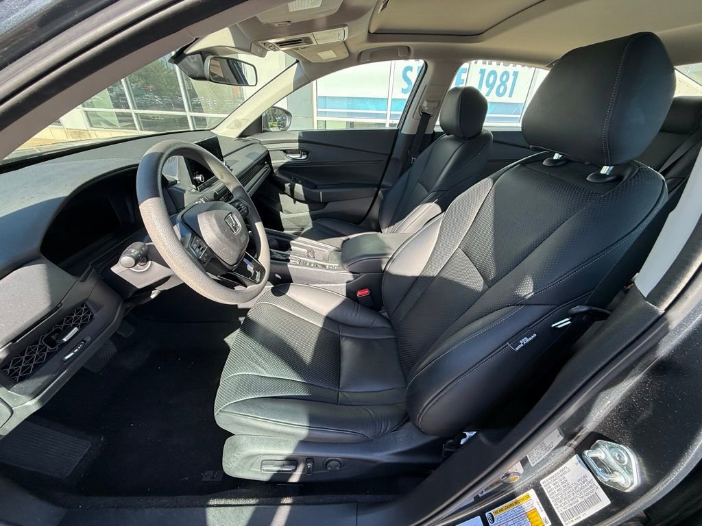 Used 2024 Honda Accord EX image 12
