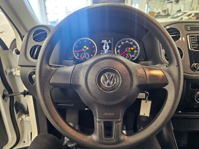 Used 2018 Volkswagen Tiguan Limited AWD/4WD image 9