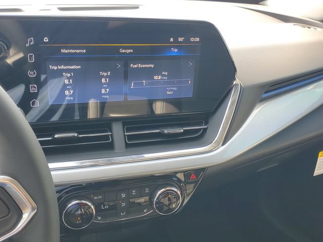 New 2026 Chevrolet Trax LT w/ Midnight Edition FWD image 9