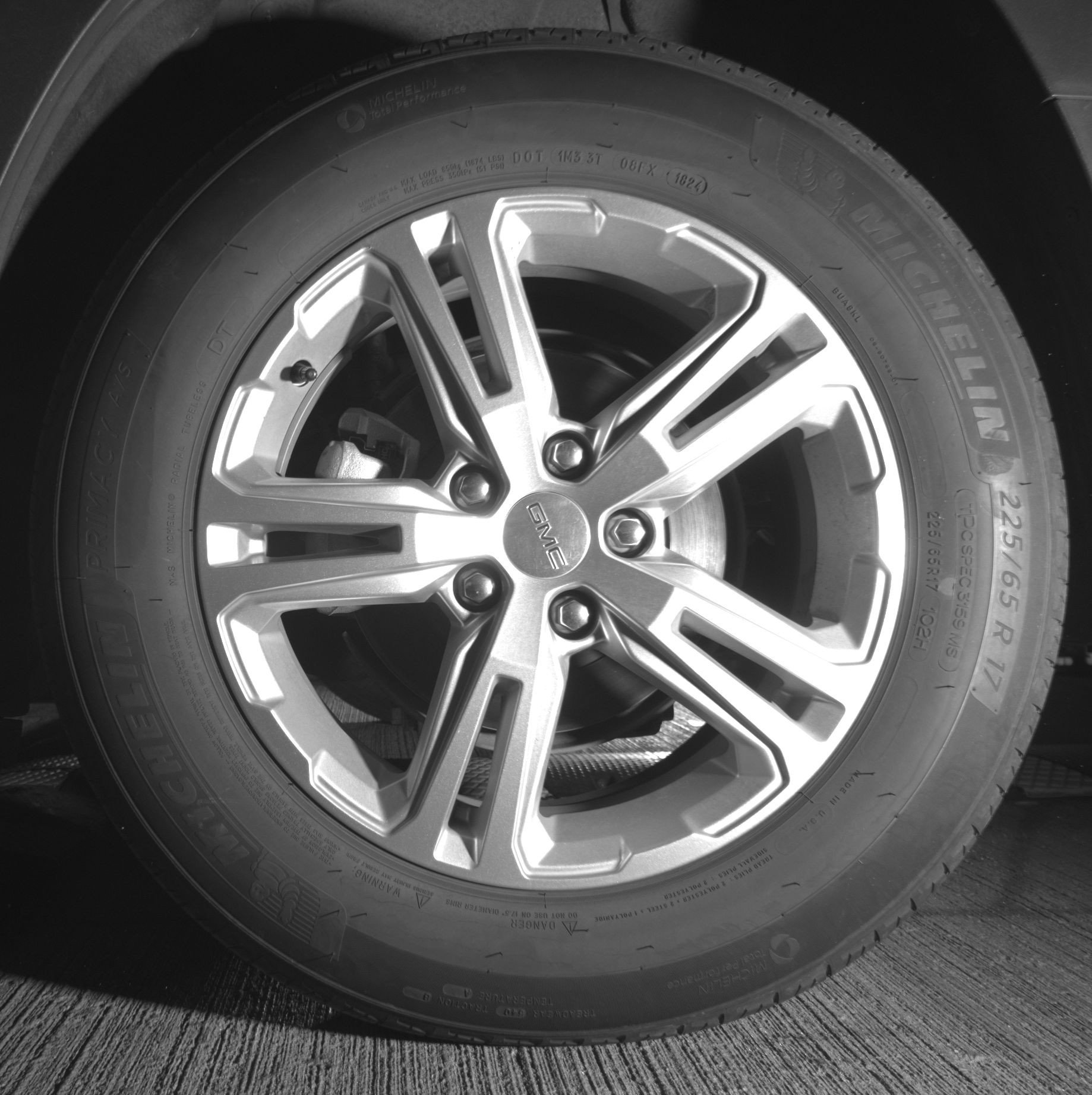 Used 2024 GMC Terrain SLE FWD image 19