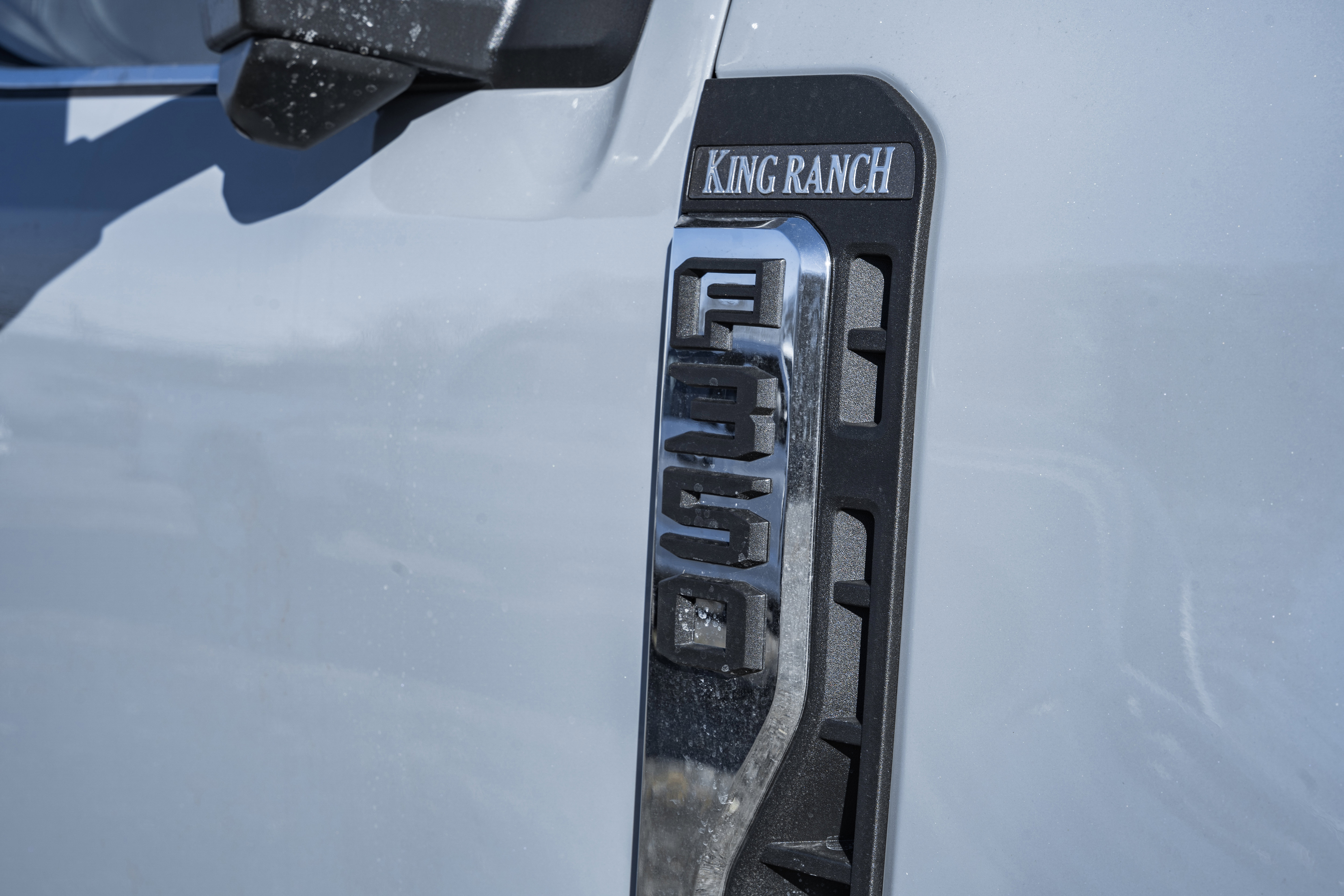 New 2026 Ford F350 King Ranch w/ Chrome Package image 15