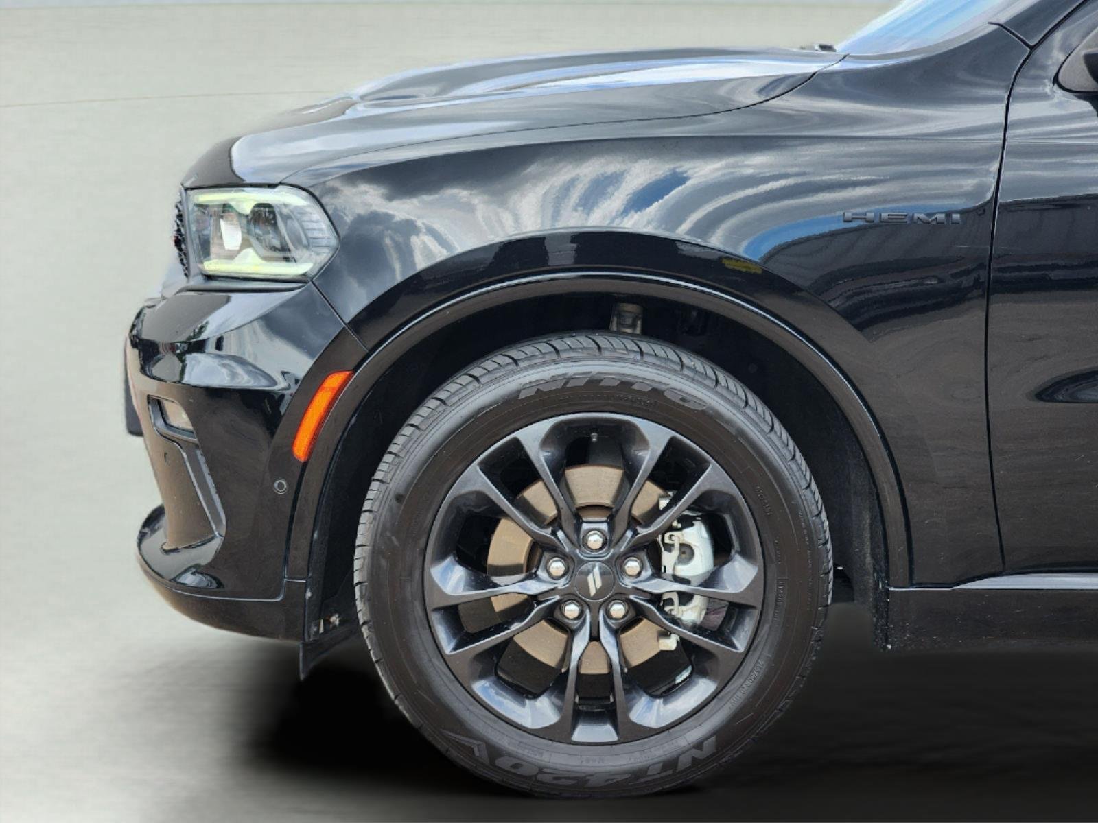 Used 2023 Dodge Durango R/T RWD image 9