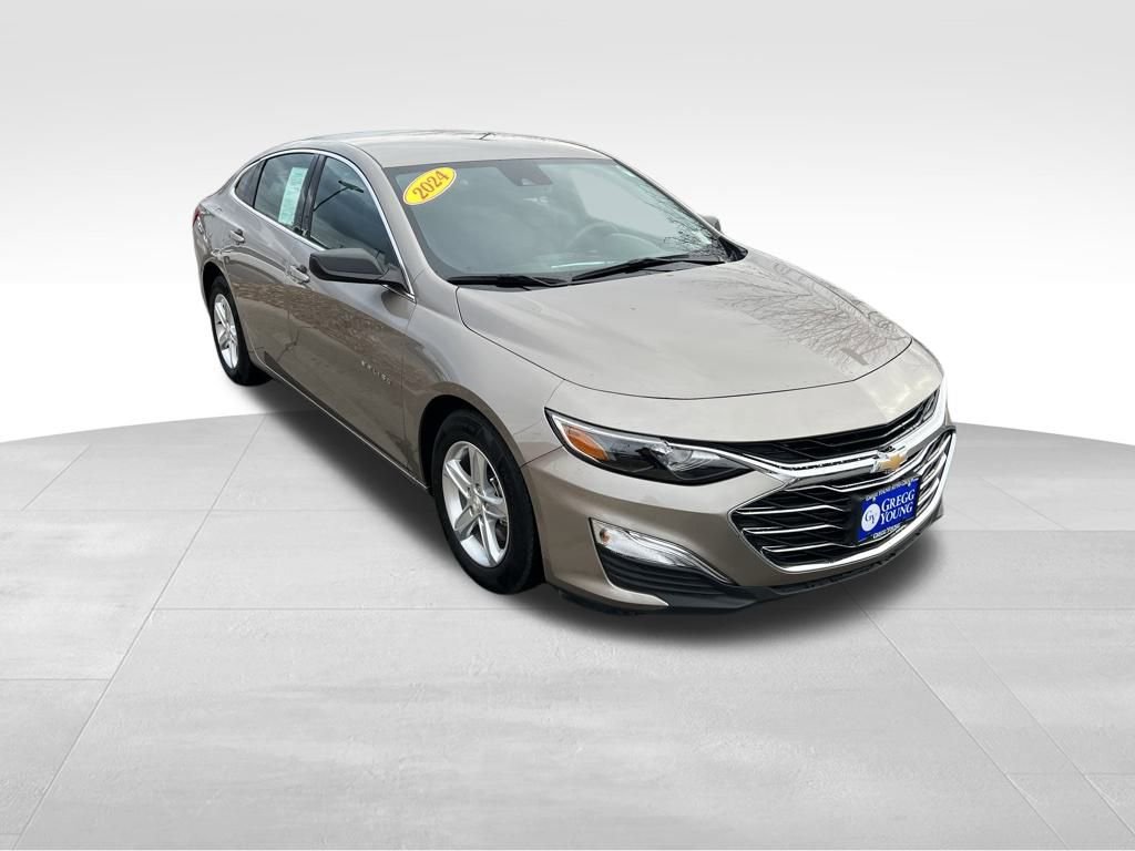 Used 2024 Chevrolet Malibu LS image 10