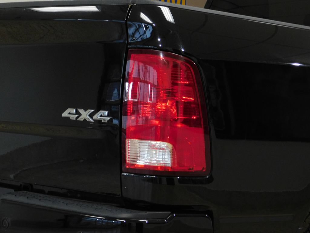 Used 2022 RAM 1500 Express w/ Wheel & Sound Group image 85