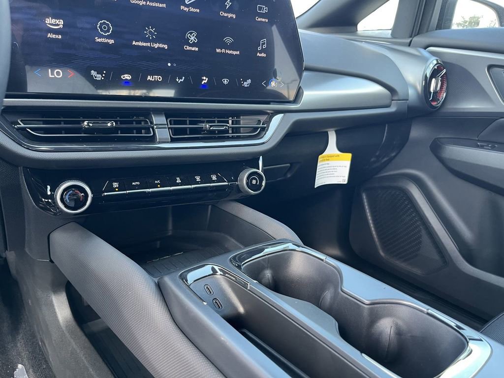 New 2025 Chevrolet Equinox EV RS image 19