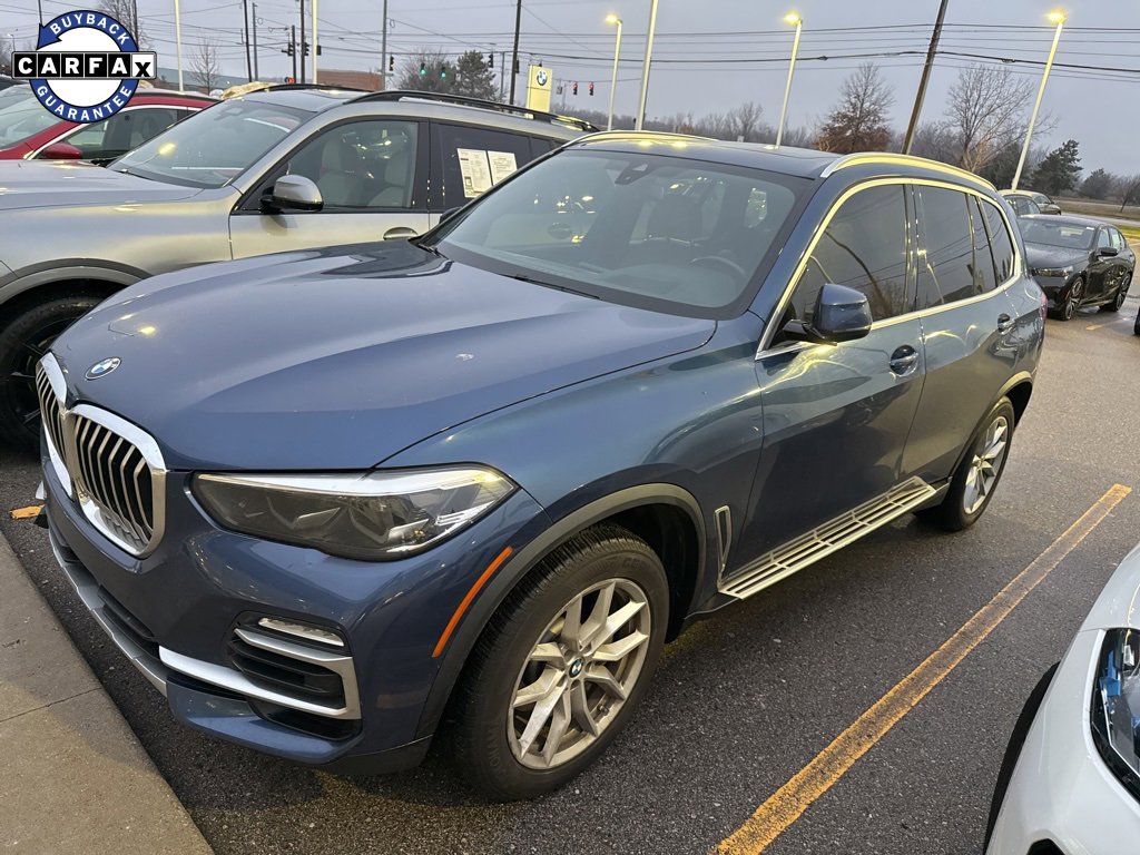 Used 2019 BMW X5 xDrive40i w/ Premium Package 2